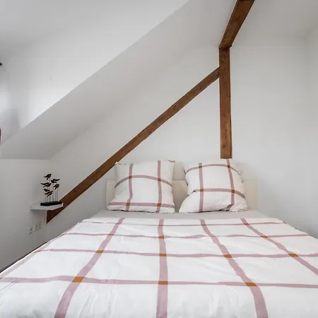 In Suedost Fuer 4 Personen We5 Apartment